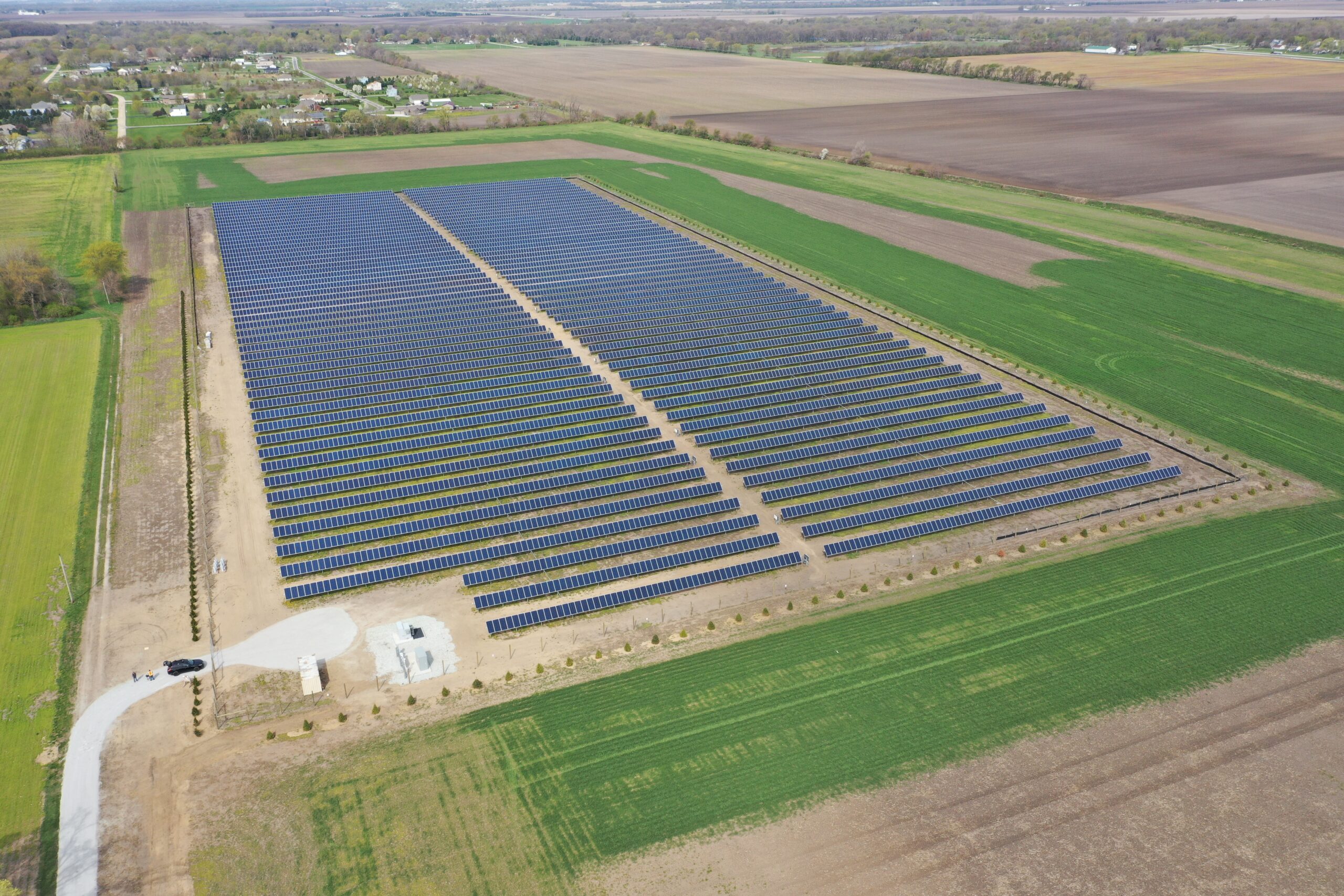 A Summit Ridge Energy 2.8 MW community solar project located in St. Anne, IL.